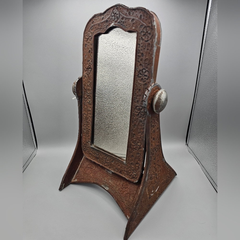 Vtg PUNCHED TIN MIRROR Table Vanity Stand Mexican Folk Art Rusted Etched Floral‎